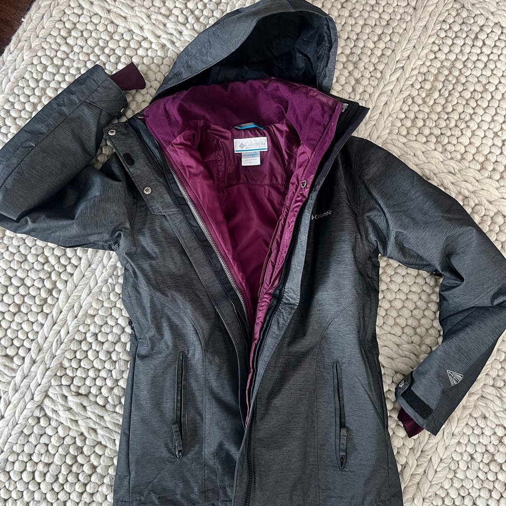 Columbia Women's Gray and Purple Ski Jacket